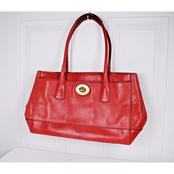 Vtg Coach Y2K Cherry Red Hampton Madeline Turnlock Satchel #12480 RARE EUC - Picture 1 of 9